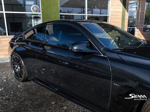 Used 2018 BMW M4 Coupe image 19