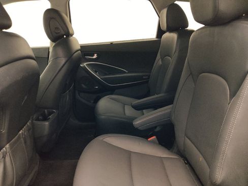 Used 2019 Hyundai Santa Fe XL w/ Cargo Package image 18