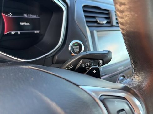 Used 2015 Ford Fusion Titanium image 20