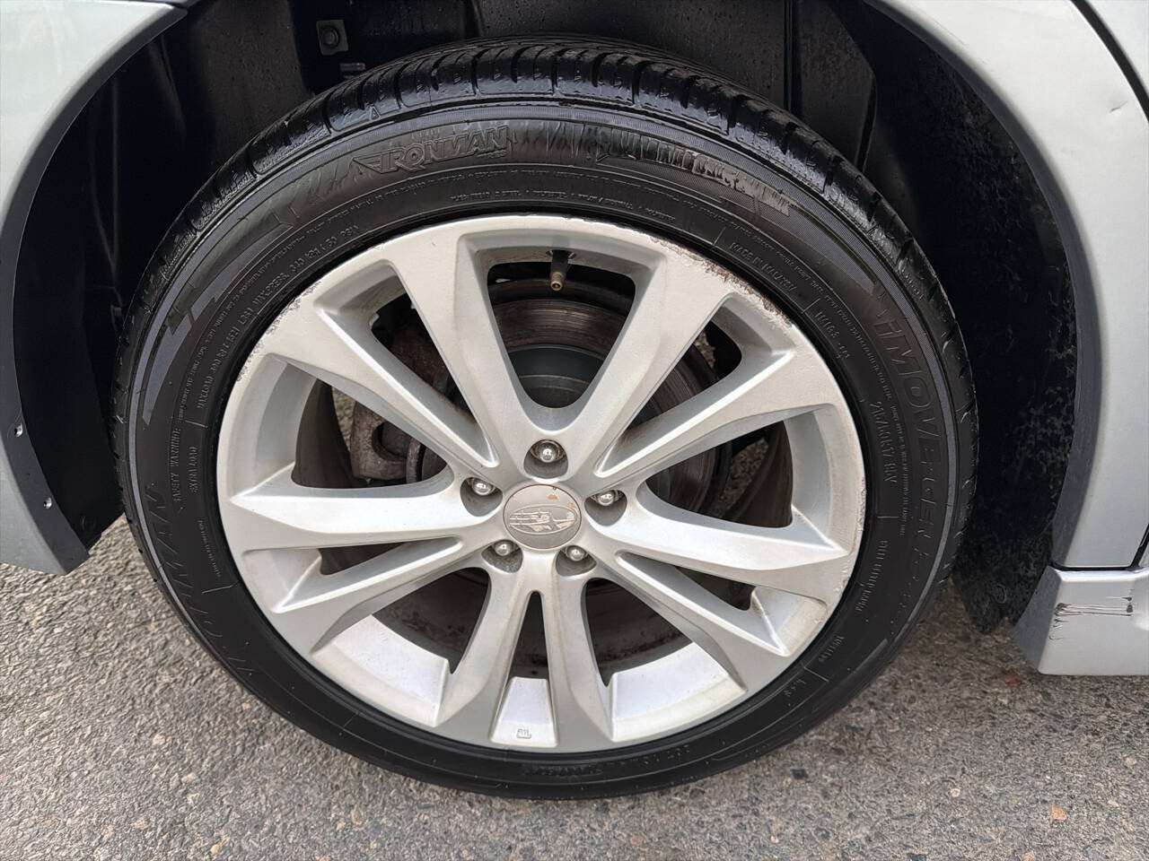 Used 2013 Subaru Legacy 2.5i Premium AWD/4WD image 10