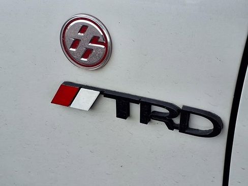 Used 2017 Toyota 86 RWD image 20