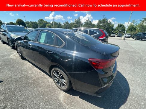Certified 2024 Kia Forte LXS w/ LXS Technology Package FWD image 7