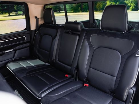 Used 2021 RAM 1500 Laramie w/ Off Road Group image 22