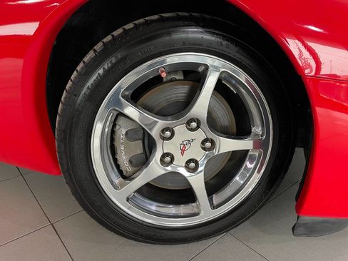 Used 2002 Chevrolet Corvette Convertible w/ Preferred Equipment Group2 image 9