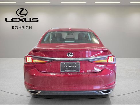 Certified 2022 Lexus ES 350 w/ Premium Package image 6