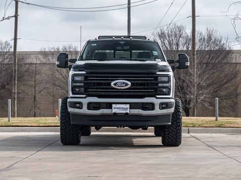 Used 2026 Ford F250 Platinum image 3