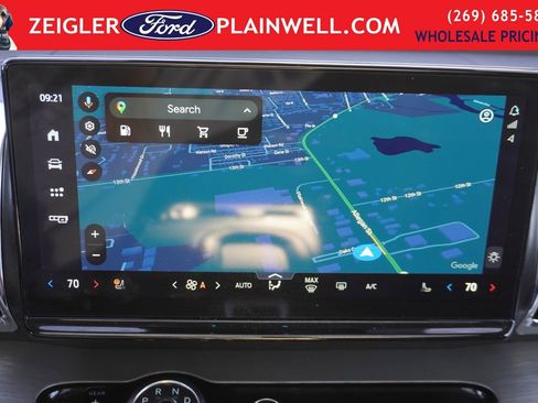 Used 2025 Ford Expedition Max Platinum image 25