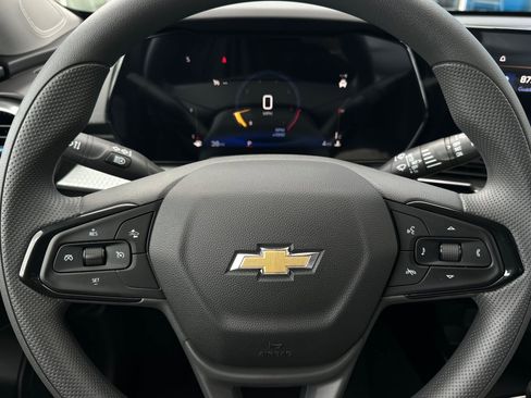 New 2026 Chevrolet Trax LT image 23