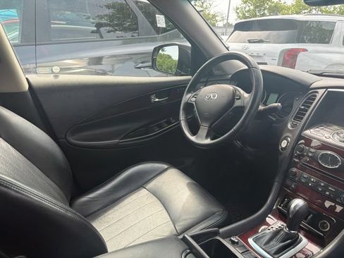 Used 2017 INFINITI QX50 AWD w/ Premium Plus Package image 12