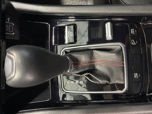 Used 2024 Jeep Compass Trailhawk AWD/4WD image 22