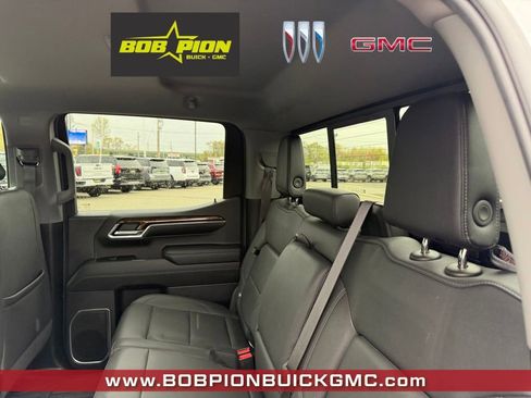 Used 2024 GMC Sierra 1500 Elevation w/ Elevation Premium Package AWD/4WD image 7