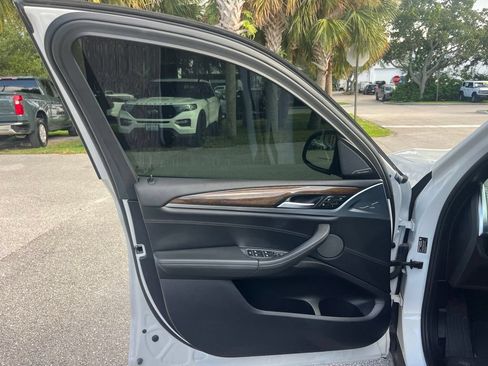 Used 2019 BMW X3 sDrive30i w/ Executive Package RWD image 12