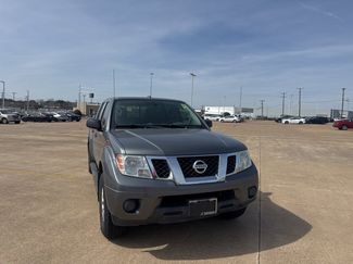 Used 2017 Nissan Frontier SV video 2