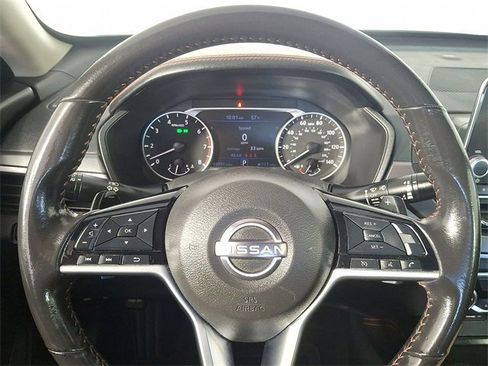 Used 2023 Nissan Altima 2.5 SR image 19