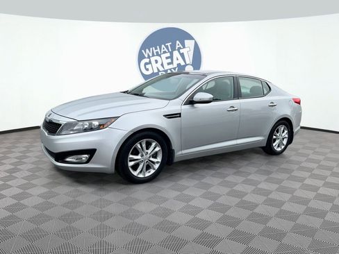 Used 2012 Kia Optima EX w/ Premium Pkg image 31