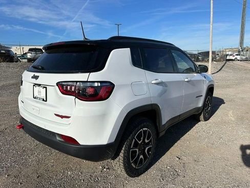 New 2026 Jeep Compass Trailhawk AWD/4WD image 3