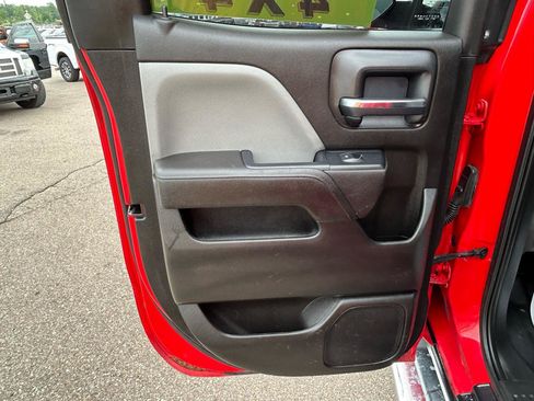 Used 2017 Chevrolet Silverado 1500 W/T w/ WT Convenience Package AWD/4WD image 13