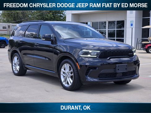 Used 2024 Dodge Durango GT RWD image 2