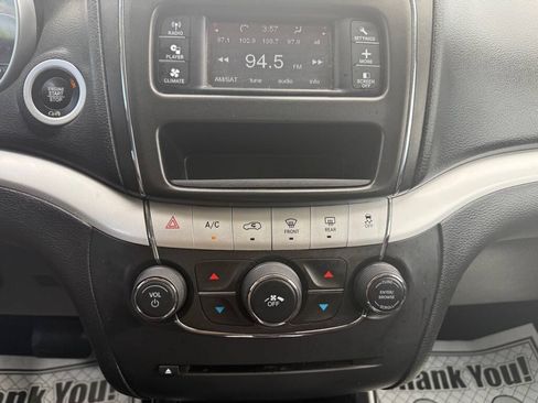 Used 2018 Dodge Journey SE w/ Popular Equipment Group FWD image 23