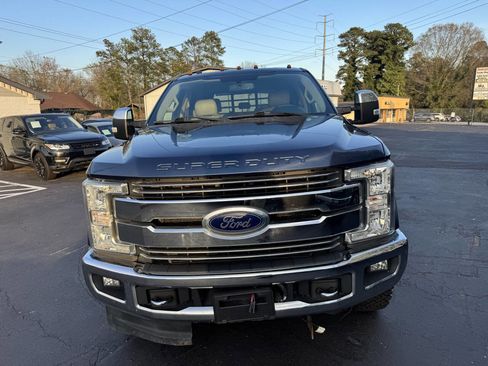 Used 2017 Ford F350 Lariat w/ Chrome Package AWD/4WD image 2