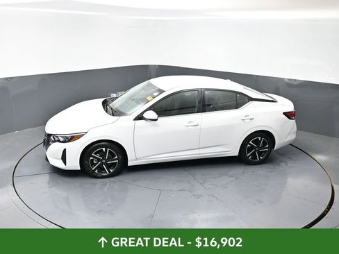 Used 2024 Nissan Sentra SV image 45