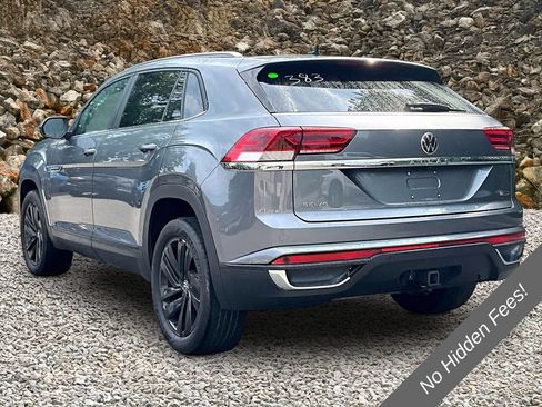 Used 2022 Volkswagen Atlas Cross Sport SE AWD/4WD image 11