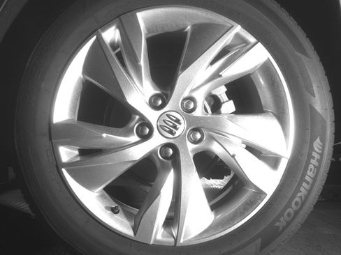Used 2025 Buick Encore GX Preferred AWD/4WD image 14