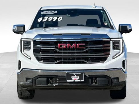 Used 2024 GMC Sierra 1500 SLT AWD/4WD image 9