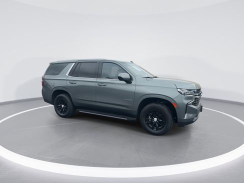 Used 2024 Chevrolet Tahoe LT AWD/4WD image 2