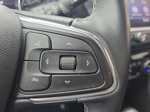 Used 2021 Buick Encore GX Select image 19