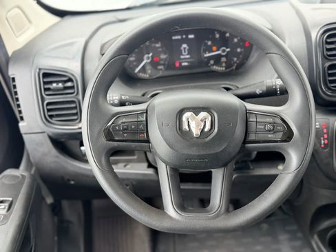 Used 2023 RAM ProMaster 2500 FWD image 14