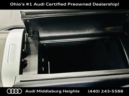 Used 2023 Mercedes-Benz C 300 4MATIC Sedan image 18