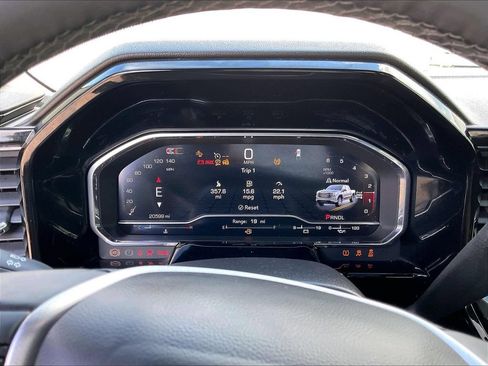 Used 2025 GMC Sierra 1500 Elevation AWD/4WD image 24