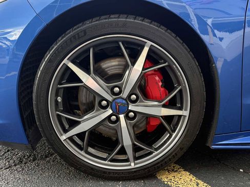 Used 2021 Chevrolet Corvette Stingray Premium Cpe w/ Z51 Performance Package RWD image 36