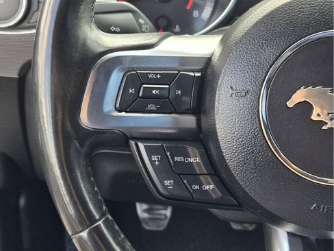 Used 2019 Ford Mustang GT w/ Black Accent Package RWD image 27