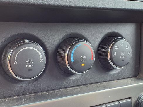 Used 2012 Jeep Liberty Sport w/ Popular Equipment Group AWD/4WD image 16