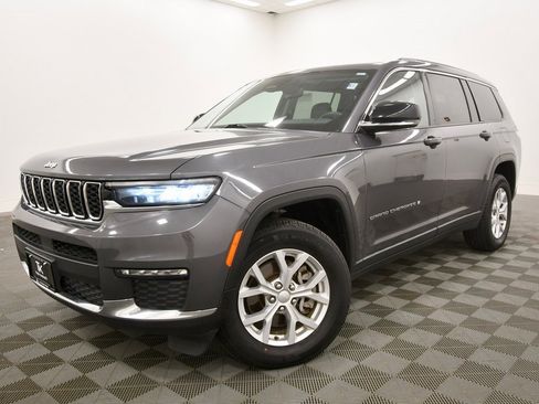 Used 2023 Jeep Grand Cherokee L Limited image 2