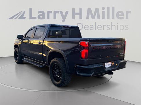 Used 2023 Chevrolet Silverado 1500 ZR2 w/ Technology Package AWD/4WD image 3