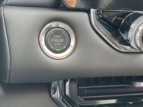 New 2026 GMC Canyon Elevation image 18