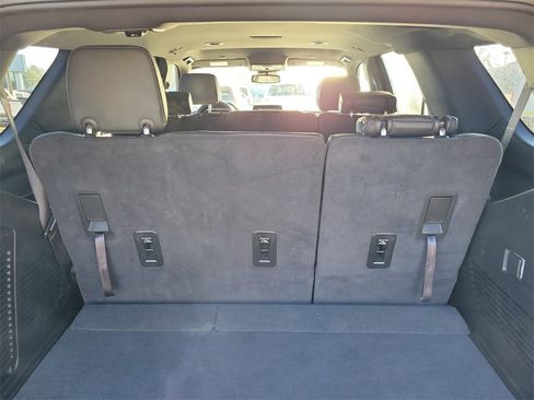 Used 2024 Chevrolet Tahoe LT image 10