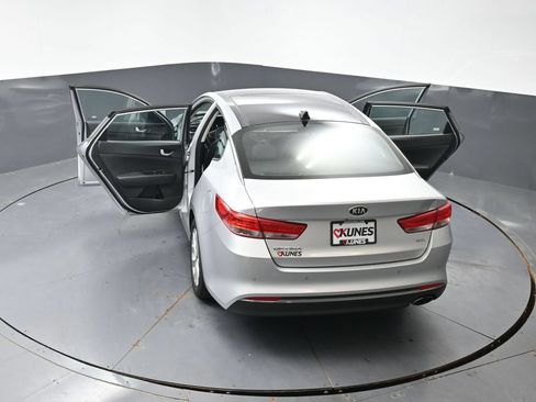 Used 2017 Kia Optima EX w/ Premium Package FWD image 59
