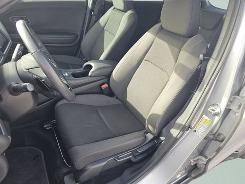 Used 2019 Honda HR-V Sport image 13