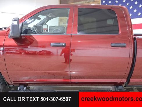 Used 2024 RAM 2500 Tradesman w/ Chrome Appearance Group AWD/4WD image 22