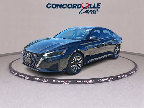 Certified 2024 Nissan Altima 2.5 SV FWD image 4