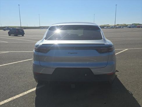 Used 2021 Porsche Cayenne Coupe AWD/4WD image 8