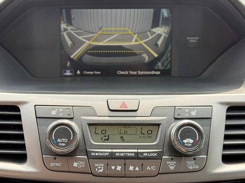 Used 2016 Honda Odyssey EX-L image 16