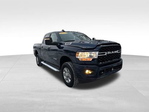 Used 2024 RAM 2500 Big Horn w/ Sport Appearance Package image 31