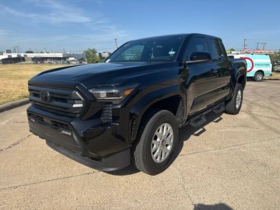 Used 2025 Toyota Tacoma SR5