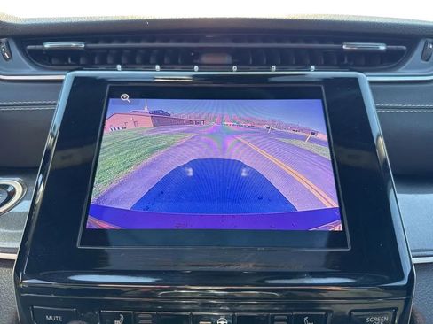 Used 2023 Jeep Grand Cherokee L Laredo image 23