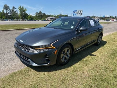 Used 2023 Kia K5 LXS FWD image 3
